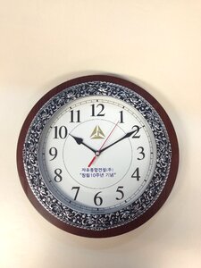 Clock hands needle clock wooden clock