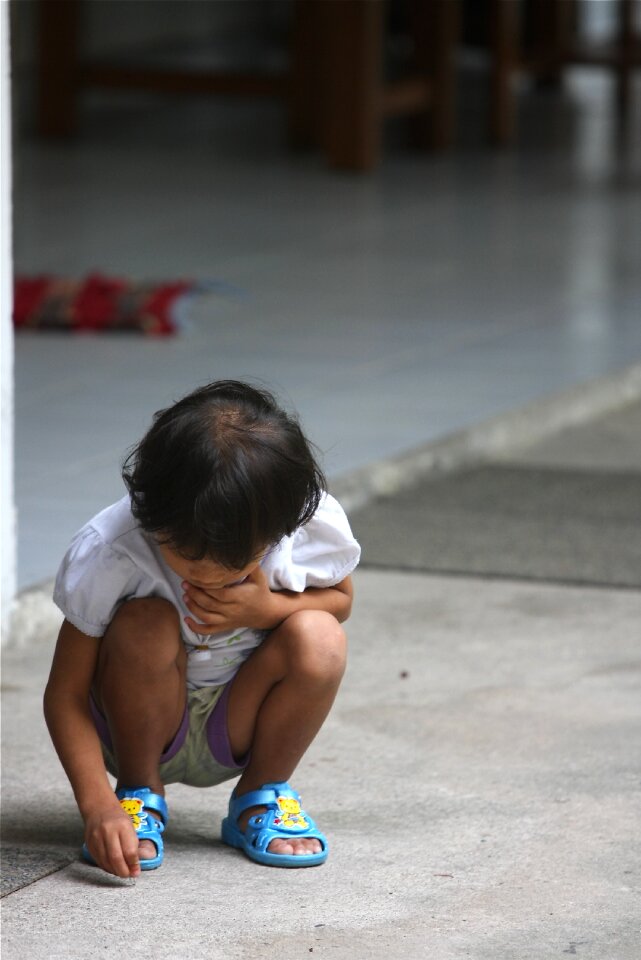 Kids drawing ground