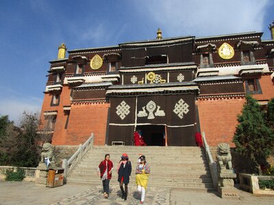 Labrang monastery labuleng si tibetan buddhism in gannan prefecture