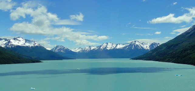 Lake mountain landscape