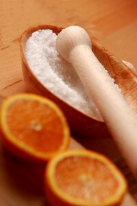 Wellness orange wood pusher