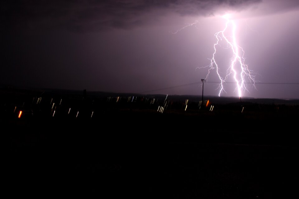 Night thunderstorm lightning weft summer thunderstorm