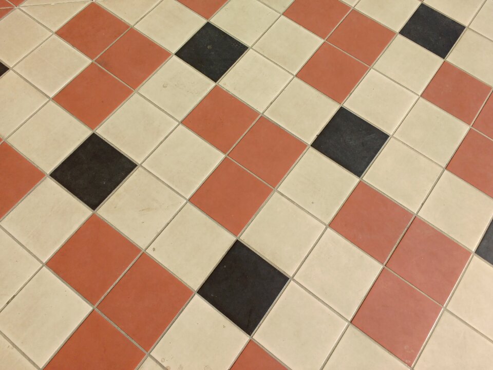 Pattern ground lines