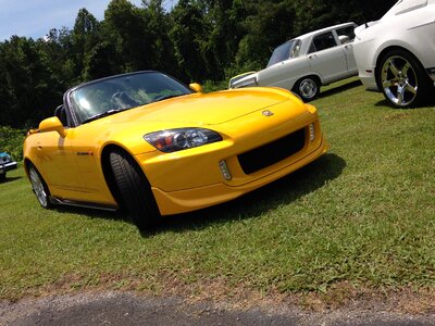 Fast show fast car