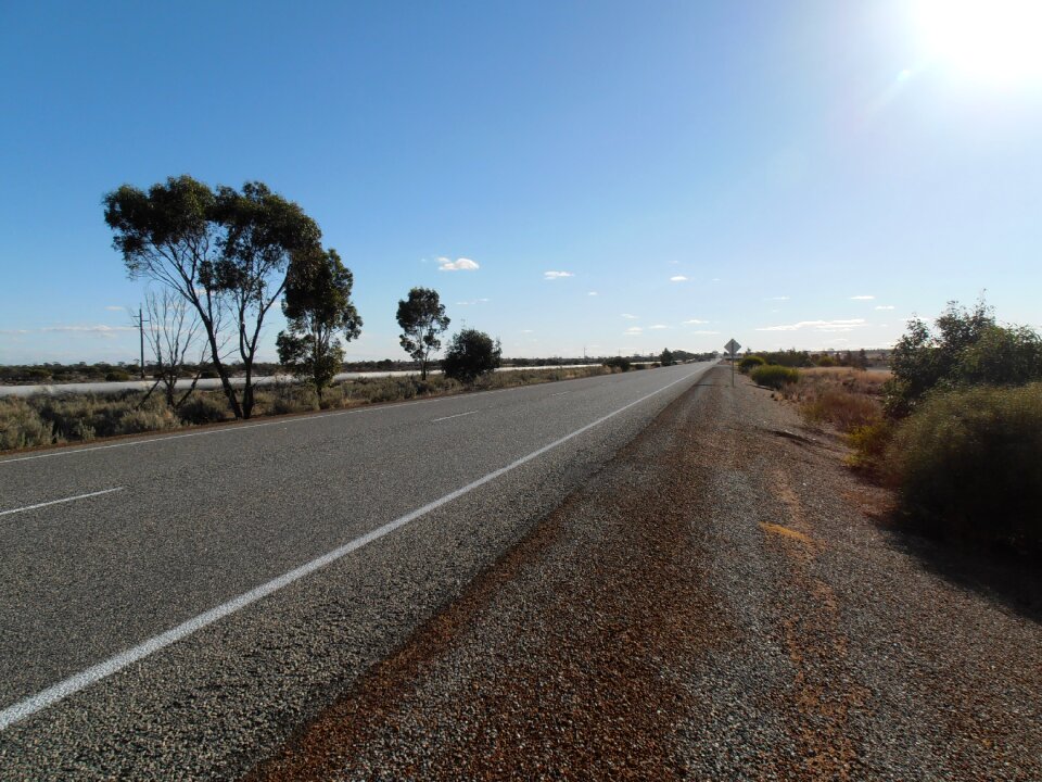 Outback barren travel
