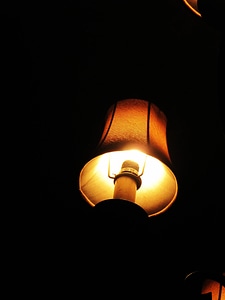 Bulb illumination illuminated