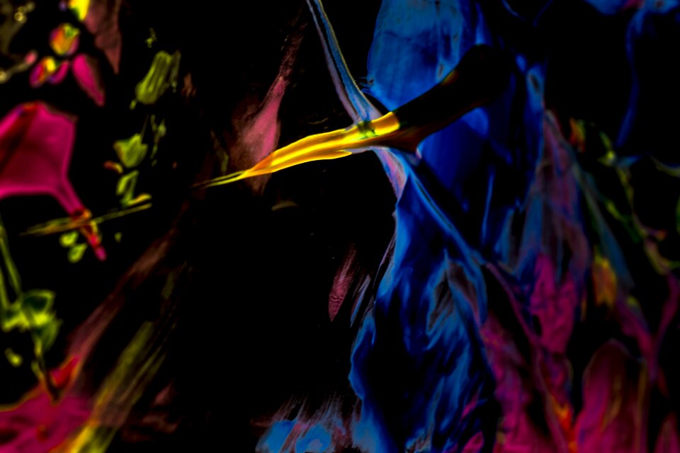 Point art dark