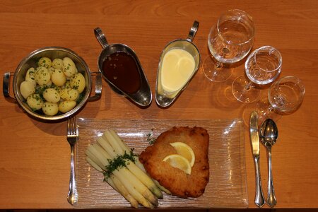 Potatoes butter hollandaise