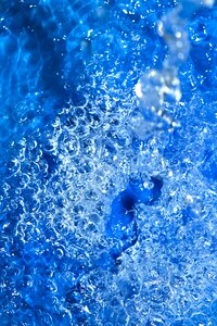 Water bubbles pool
