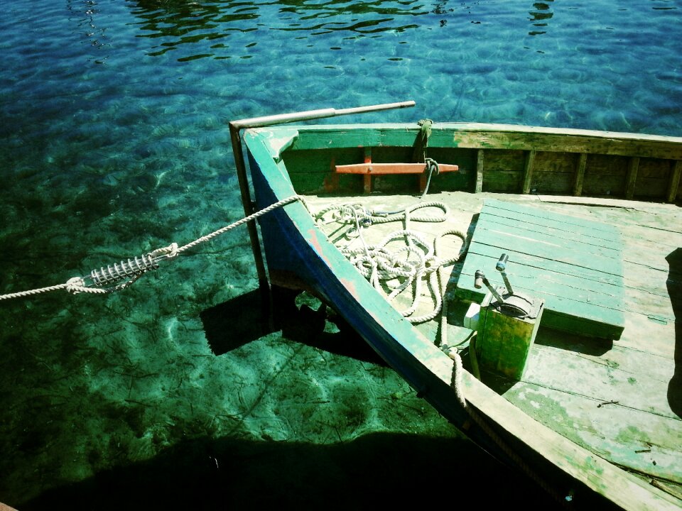 Transparent relaxation attractions