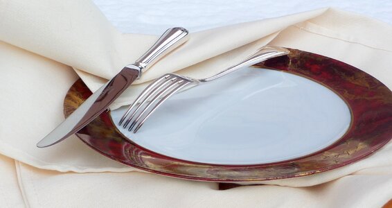 Tablecloth plate silverware photo