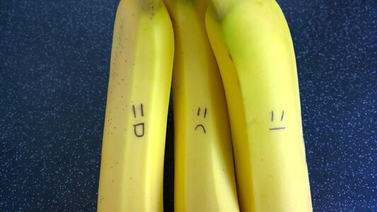 Yellow eating blue eating