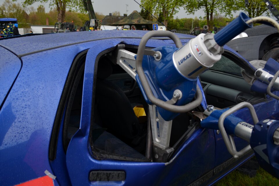 Use tool accident tool unfallwagen