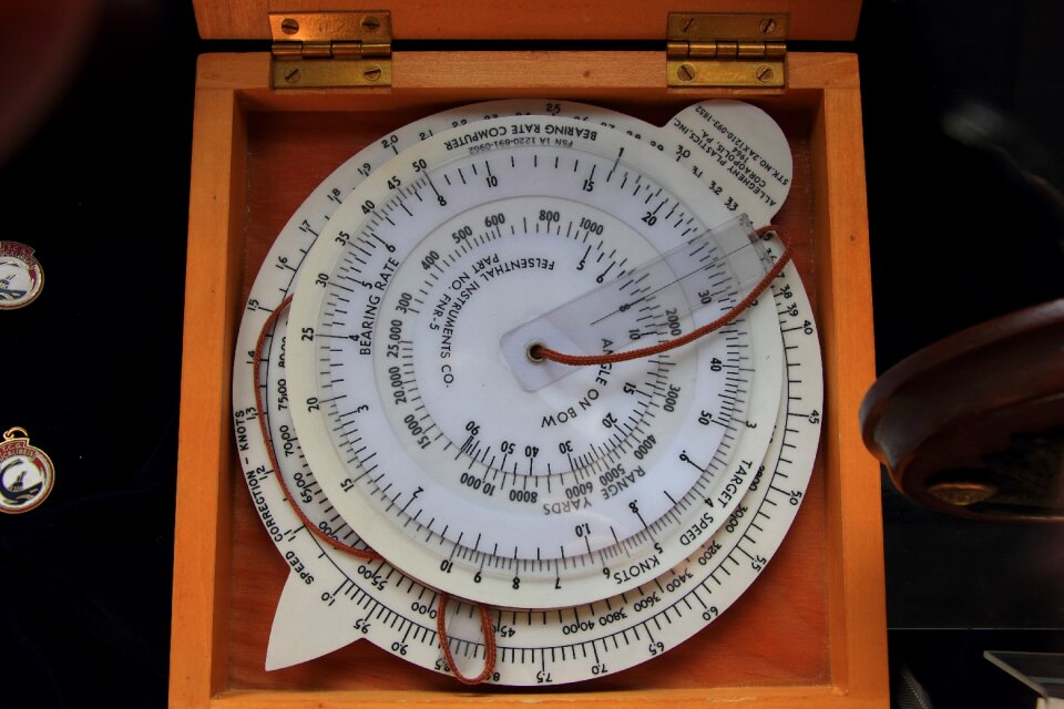 Museum instrument slide