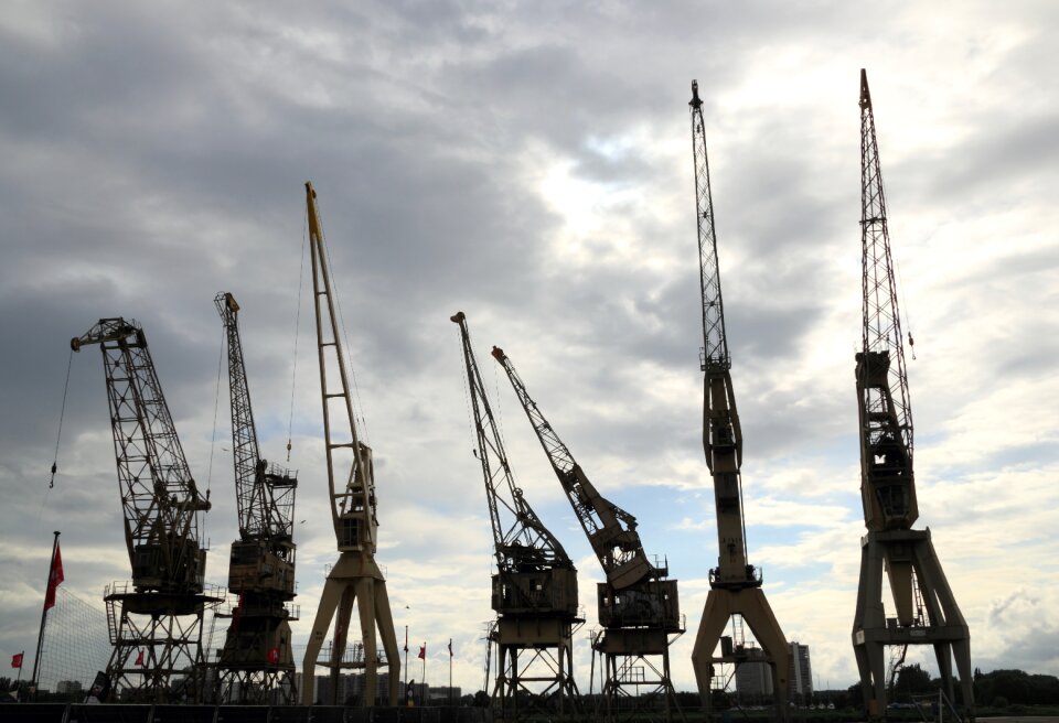 Cranes schelde lifting