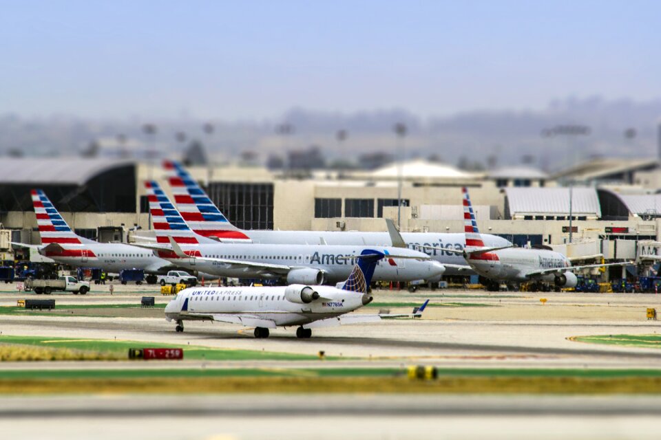 Transportation international air