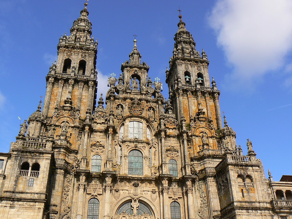 Cathedral santiago sun