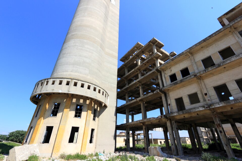 Industry building plant