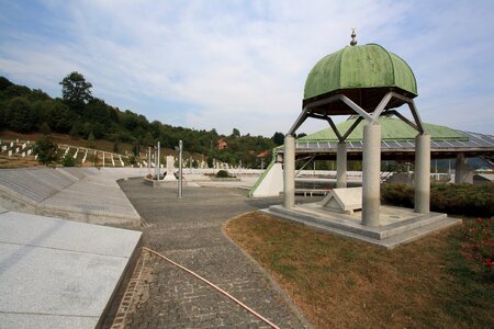 Potacari monument
