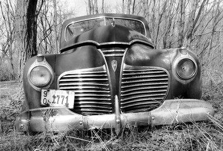 Old automobile transportation