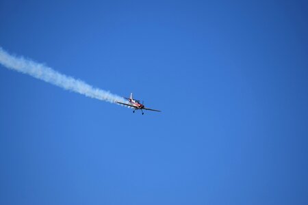 Stunt plane evolution sky