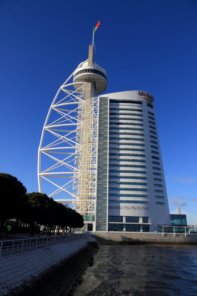 Area hotel tower