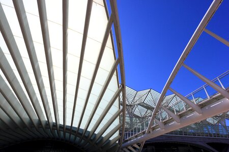 Area roof entrance