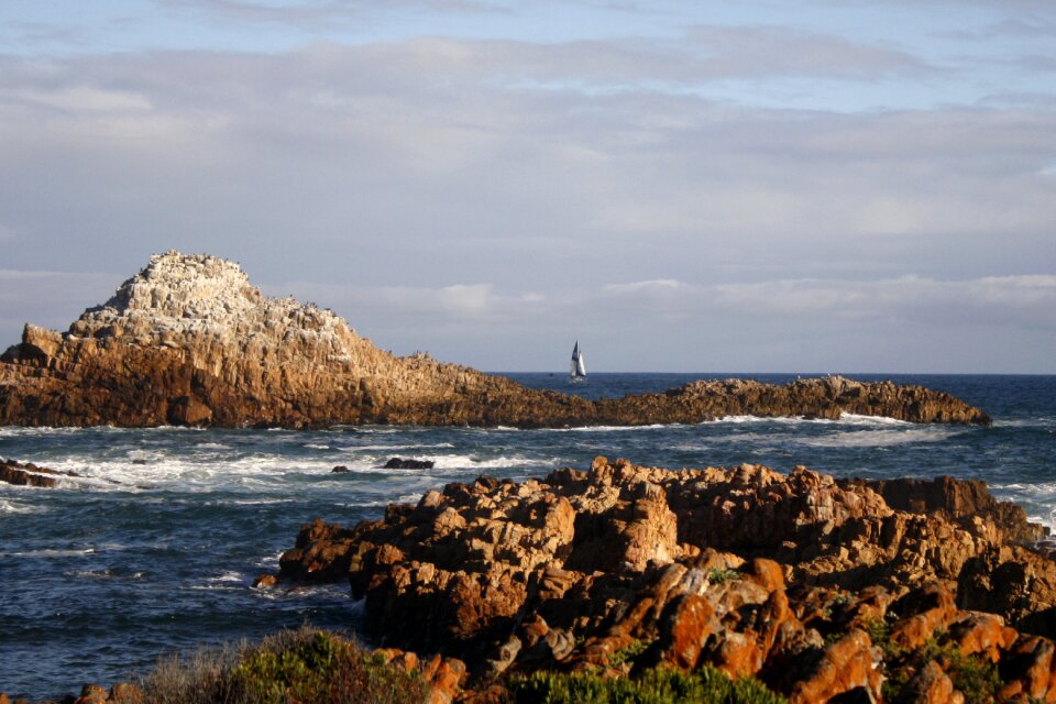 Rocks yacht sailboat