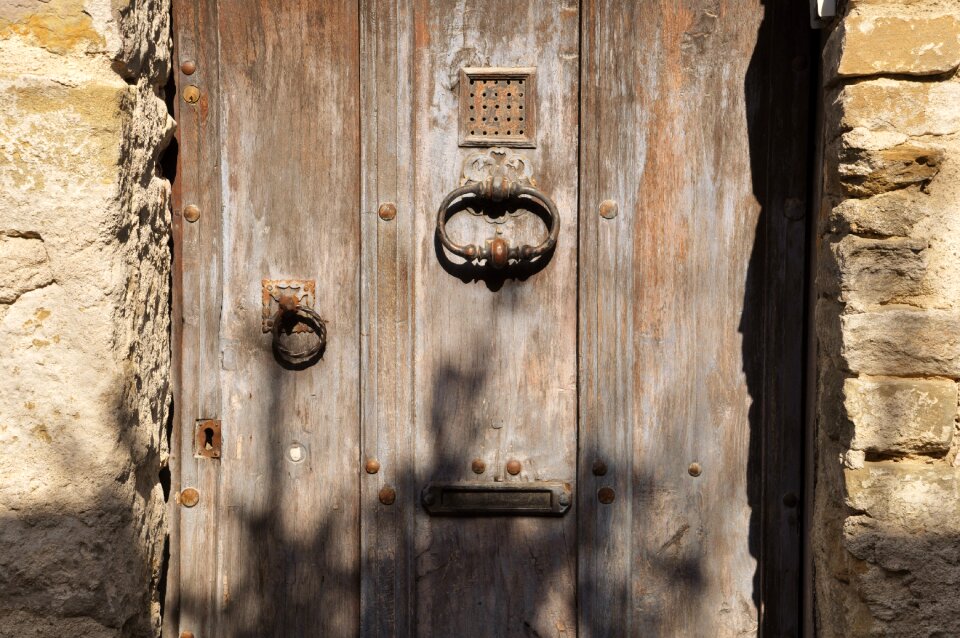 Portal door handle entry