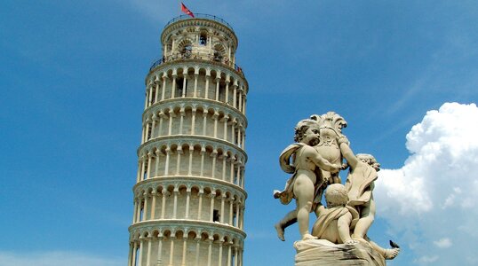 Tuscany building leaning tower