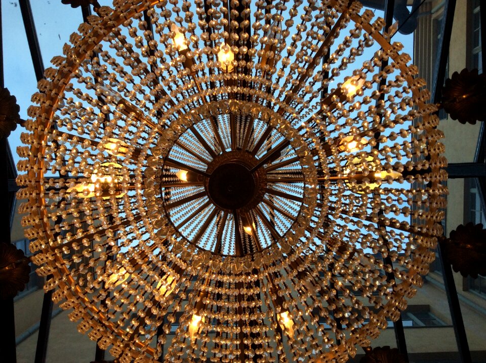 Light lamp lighting
