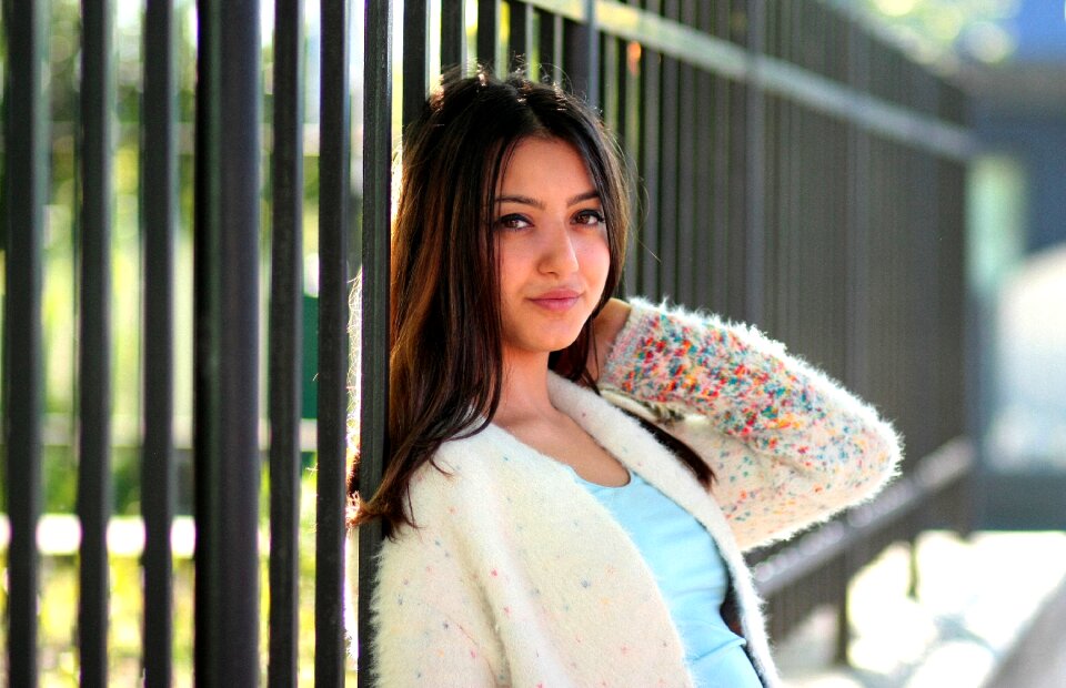 Brunette brown eyes fashion