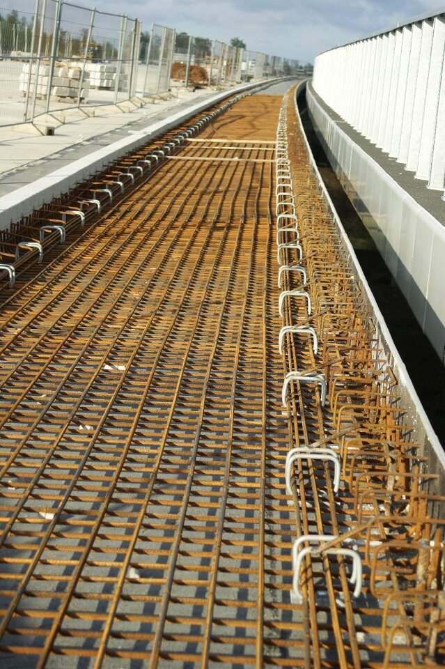Construction metal reinforcement