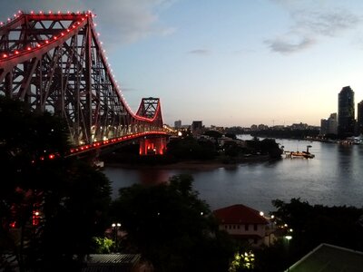 River night city photo