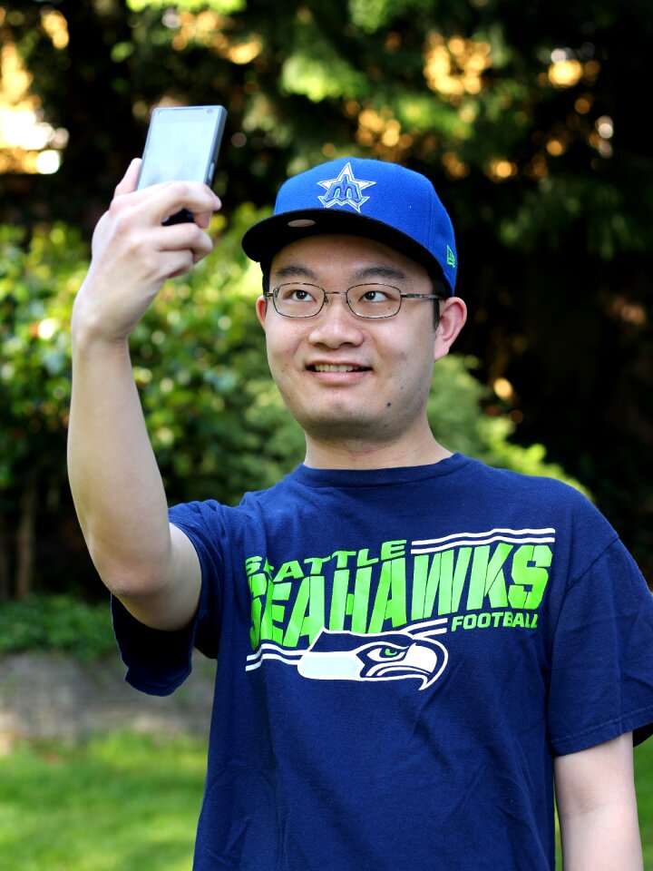 Selfie cellphone smartphone