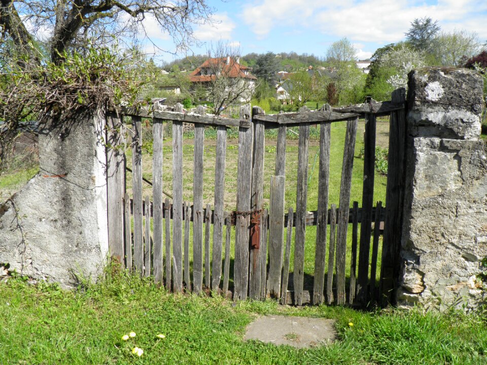 Field closing countryside