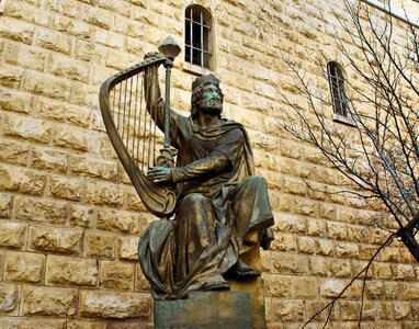 David statue bronze
