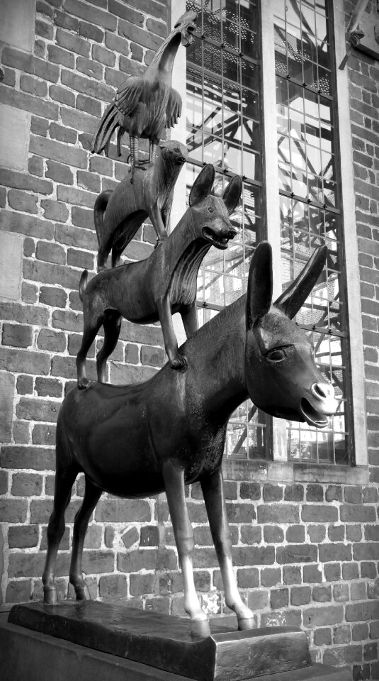 Landmark animals metal