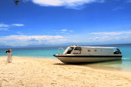 Island beach times