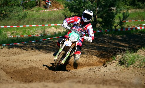 Motorsport cross race