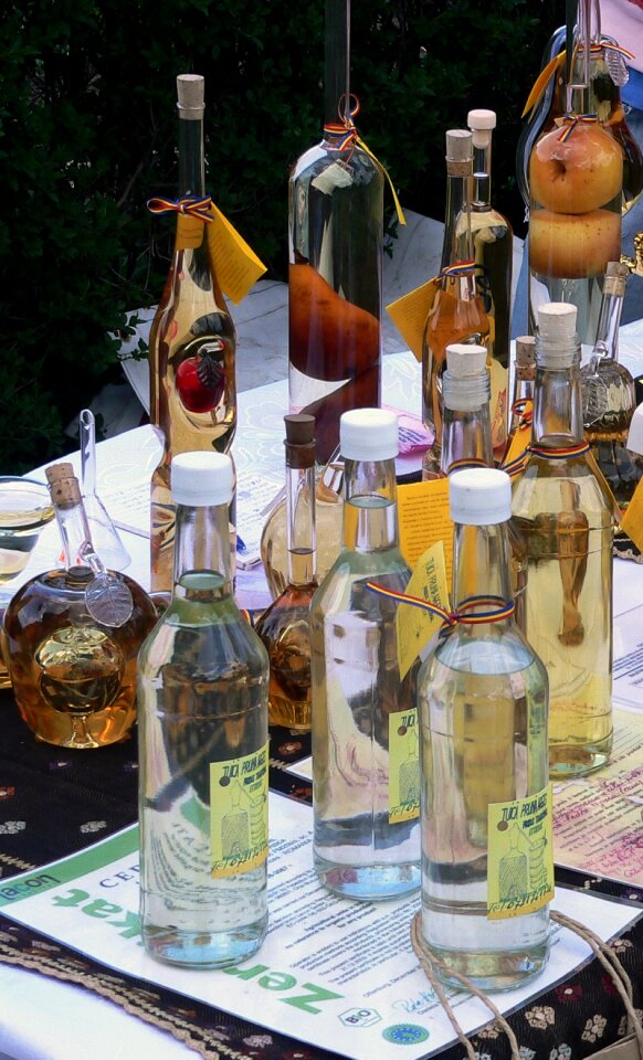 Romania palinca alcoholism