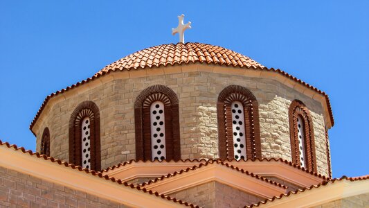 Church dome architecture