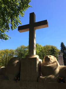 Blue sky lions monument