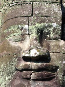 Bayan ankor wat face
