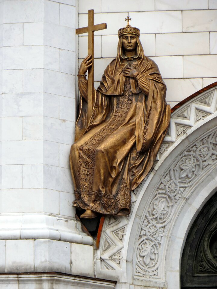 St-sauveur holy savior cathedral bronze