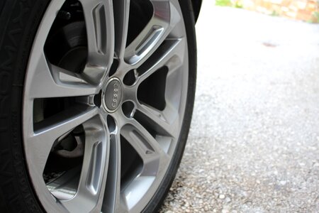 Wheels autos vehicles