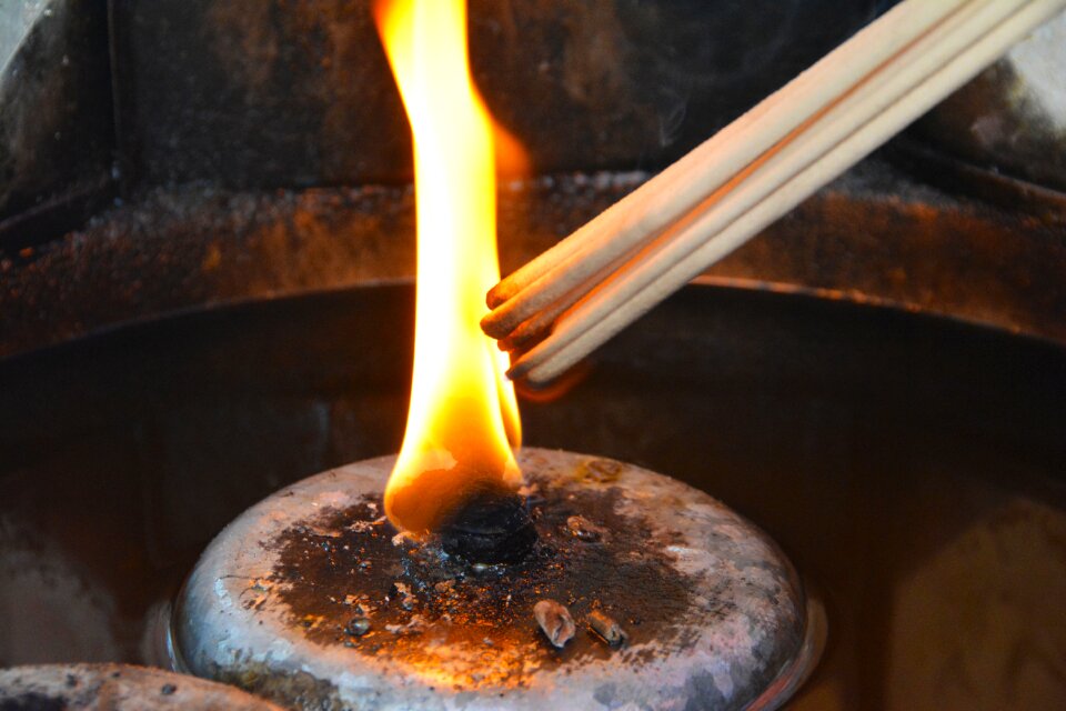 Fire light burning