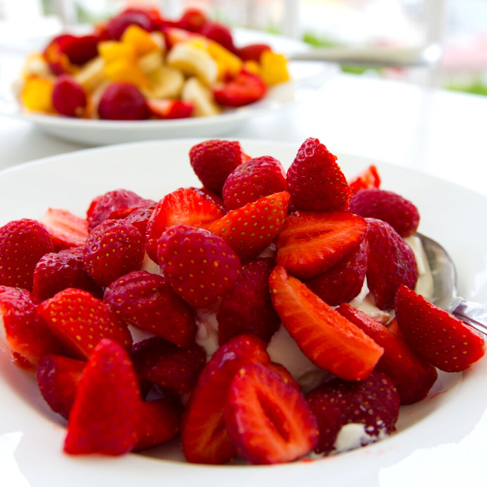 Midsummer dessert summer