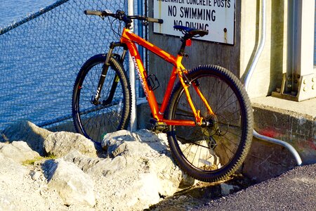 Rocks cycling wheel