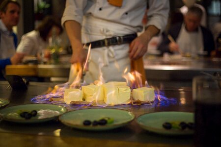 Eat dessert fire
